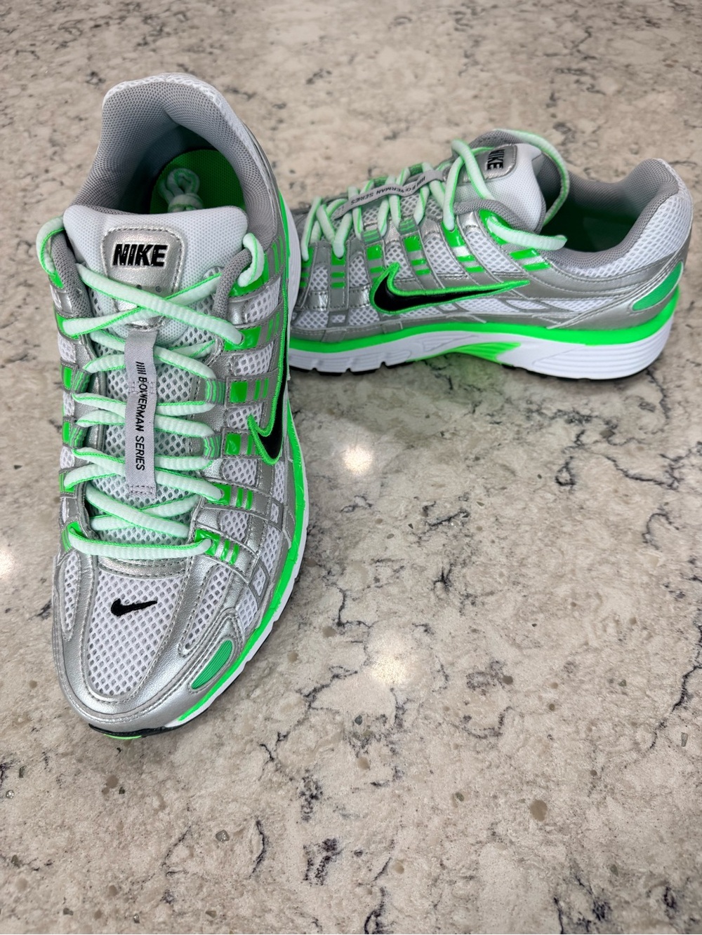 NEW x Size 8.5M/10W x Nike P-6000 SE Metallic Silver Green Strike - IB2985-001